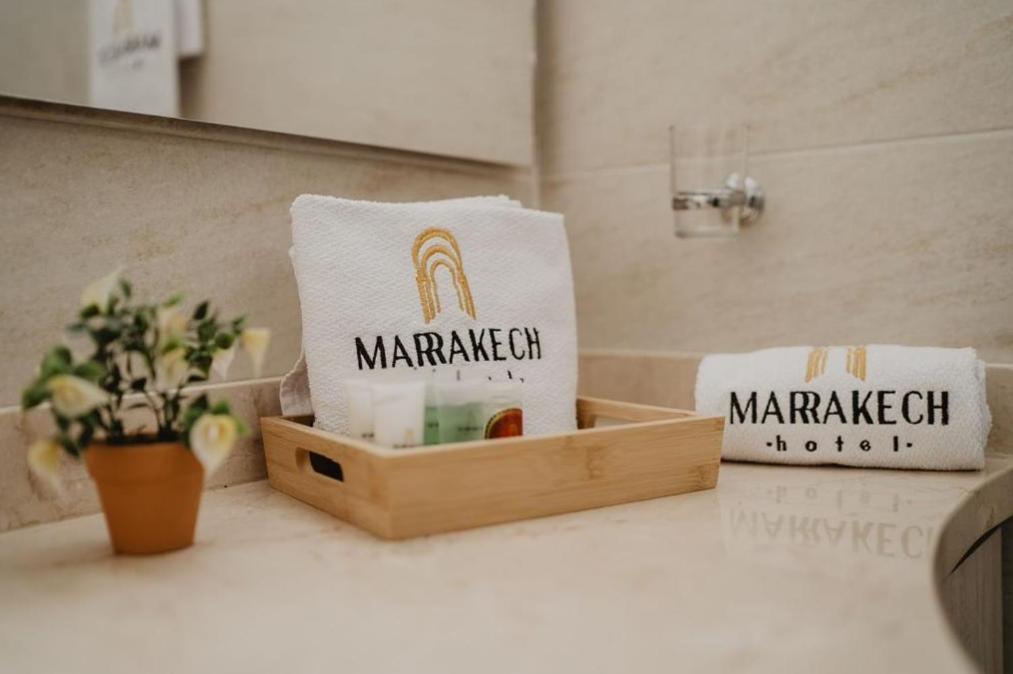 Club De Bienestar Ilar Marrakech Hotel Cali Luaran gambar